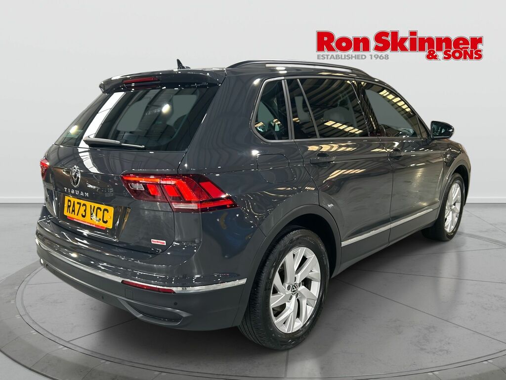 Volkswagen Tiguan 1.5 Tsi Life Suv Euro 6 Ss 1 Grey #4