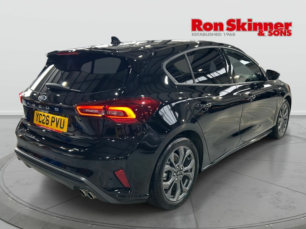 Ford Focus 1.0T Ecoboost Mhev St-line Hatchback Hy Black #4