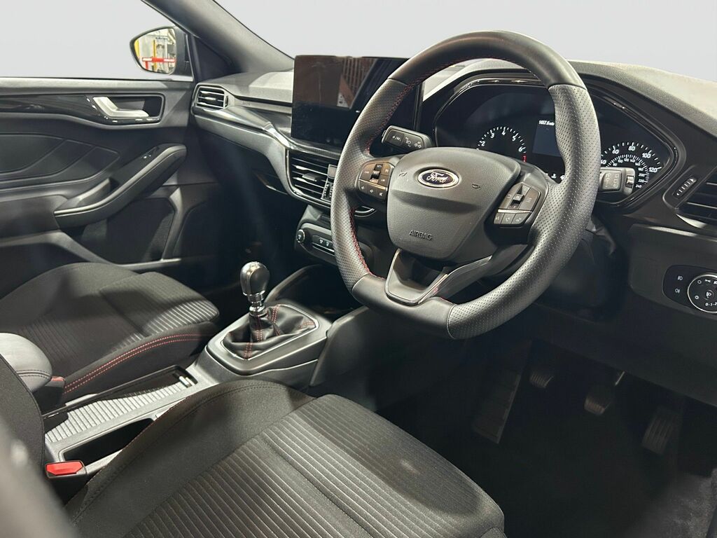 Ford Focus 1.0T Ecoboost Mhev St-line Hatchback Hy Black #6