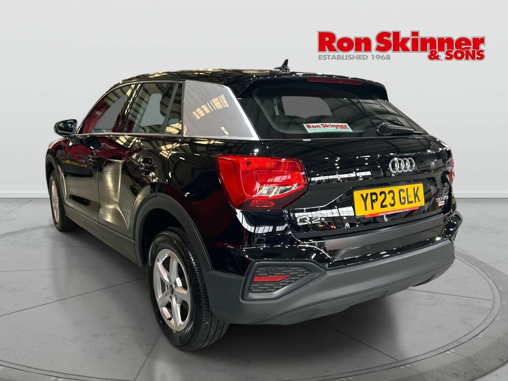 Audi Q2 1.0 Tfsi 30 Technik Suv Euro 6 YP23GLK Black #3