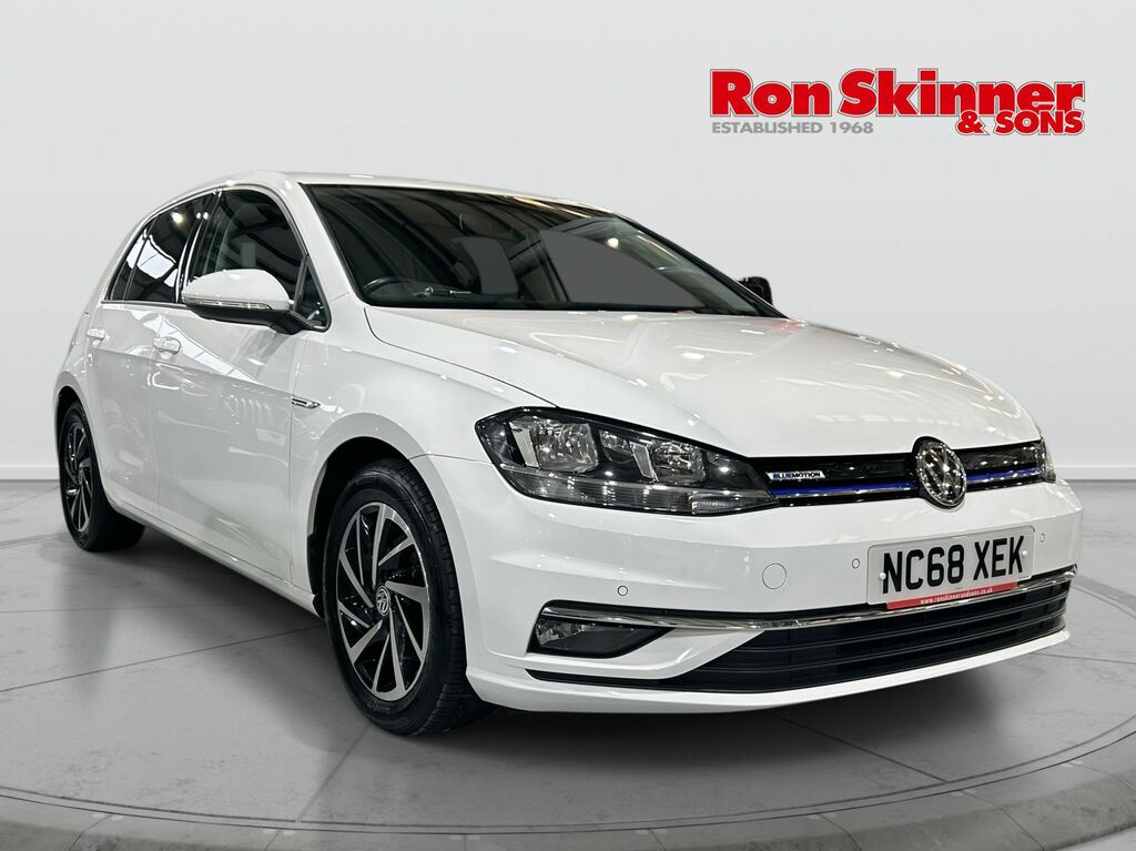 Volkswagen Golf 1.5 Tsi Evo Match Hatchback Euro NC68XEK White