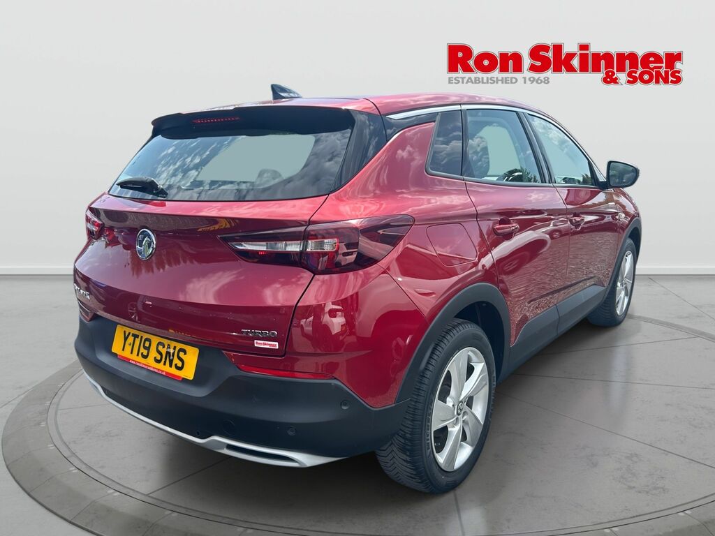 Vauxhall Grandland X 1.2 Turbo Elite Nav Suv 8Spd Euro Red #4
