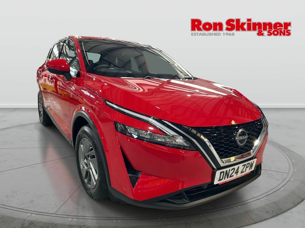 Nissan Qashqai 1.3 Dig-t Mhev Acenta Premium Suv Hybri Red