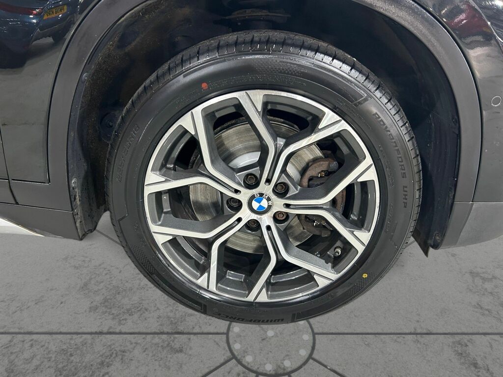 BMW X1 20I Xline Suv Black #5