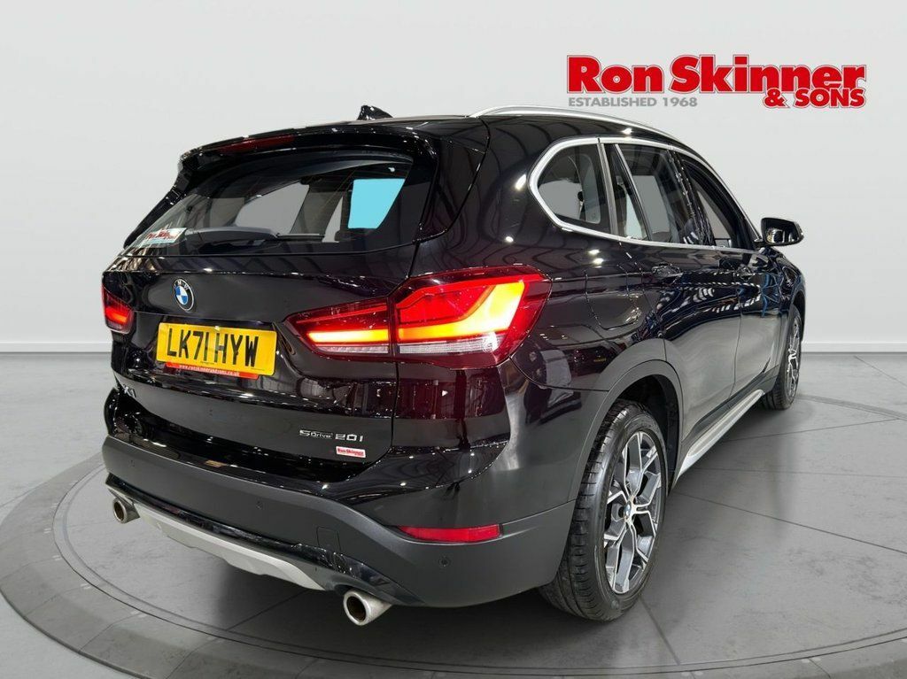 BMW X1 20I Xline Suv Black #4