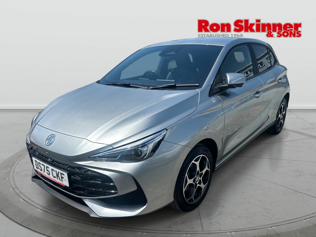 MG MG3 1.5 Hybrid Trophy Hatchback Hybrid Aut DS75CKF Silver #2