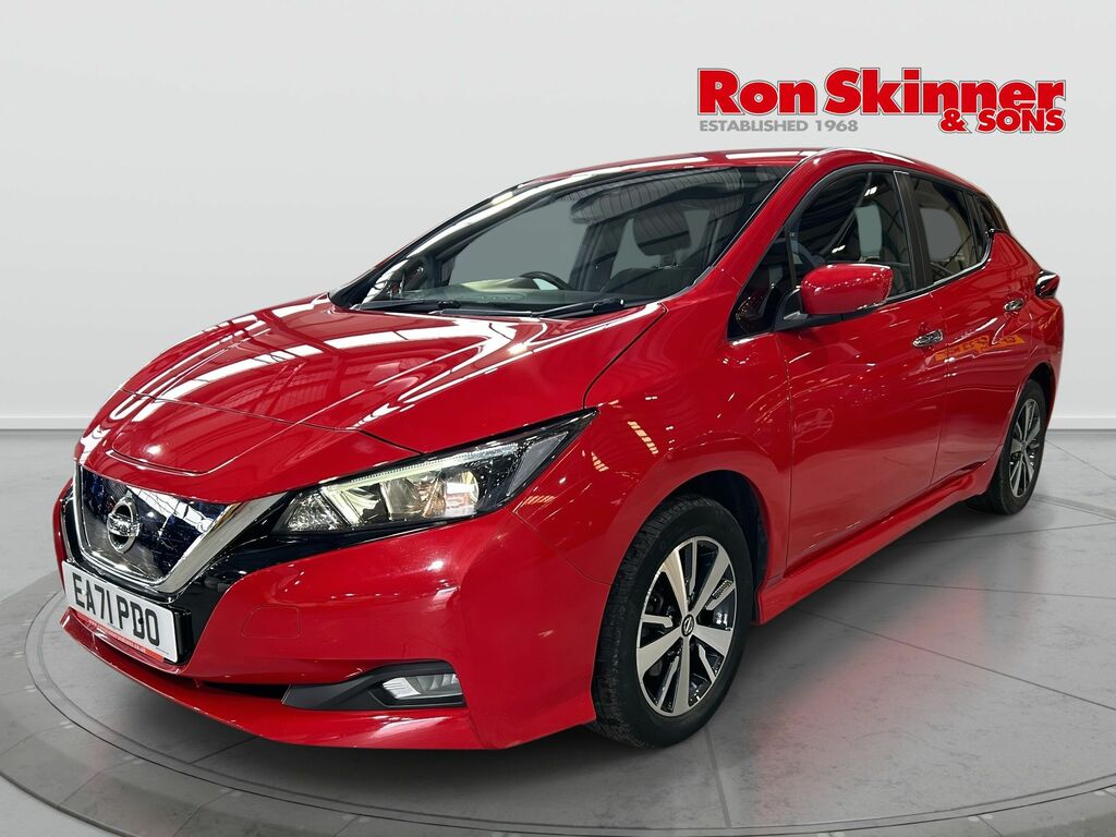 Nissan Leaf 40Kwh Acenta Hatchback 150 Ps EA71PDO Red #2