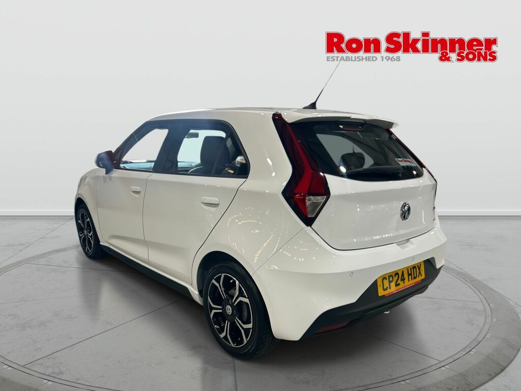 MG MG3 1.5 Vti-tech Exclusive Nav Hatchback Ma White #3