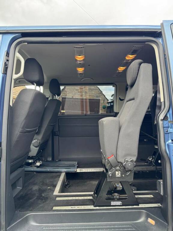 Volkswagen Transporter Shuttle T32 Tdi Shuttle Se Bmt Vw 9 Seater Grey #12