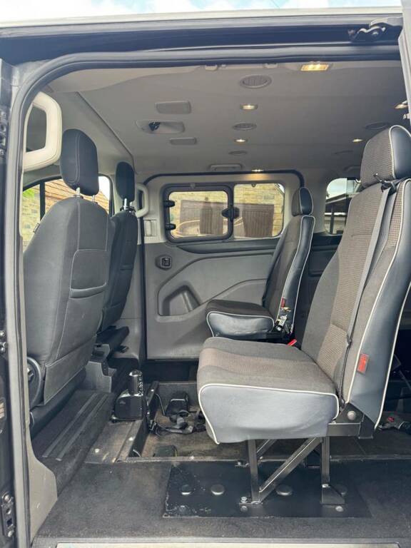 Ford Tourneo Custom 2.0 320 Zetec L1 129 Bhp Silver #12