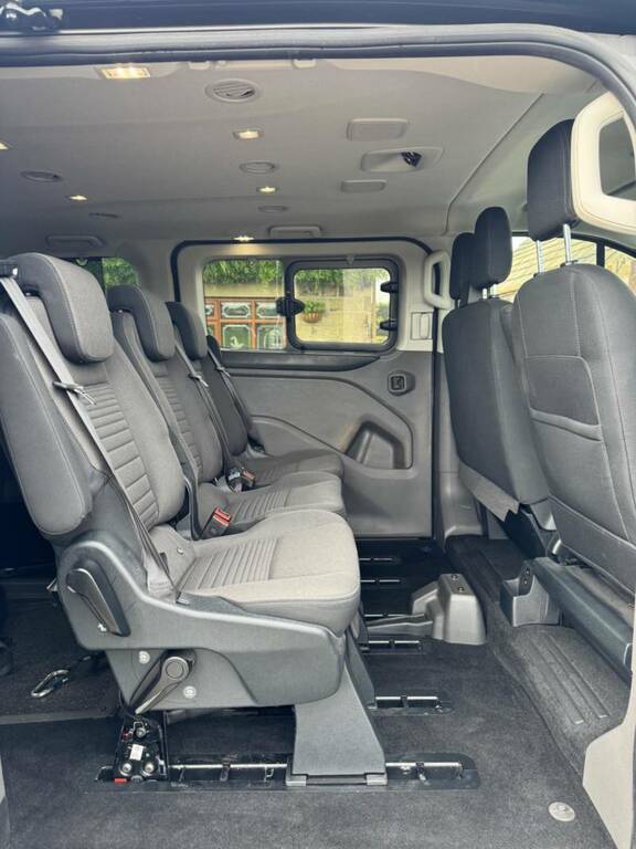 Ford Tourneo Custom Black #11