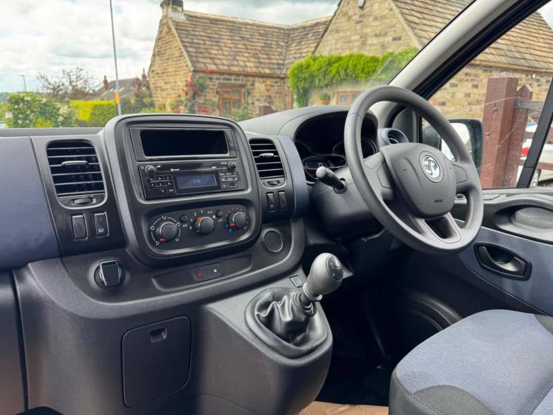 Vauxhall Vivaro 1.6 L1h1 2700 Limited Edition Nav Cdti Pv Biturbo Blue #9