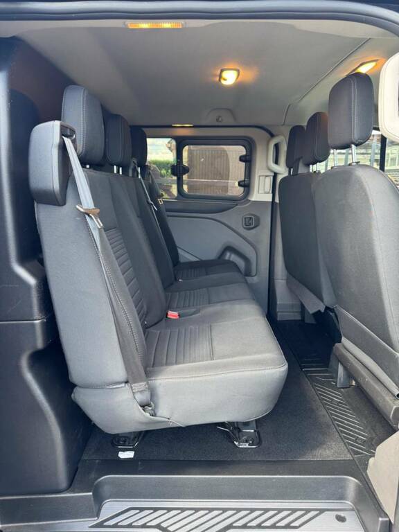 Ford Transit Custom 2.0 320 Ecoblue Limited Crew Van L1 H1 Euro 6 FG23RKU Black #2