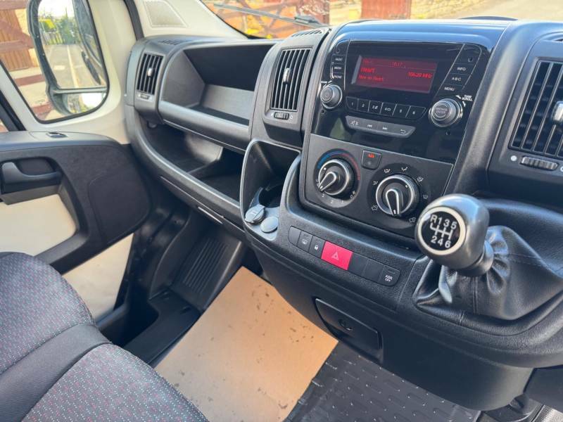 Peugeot Boxer Panel Van Silver #2