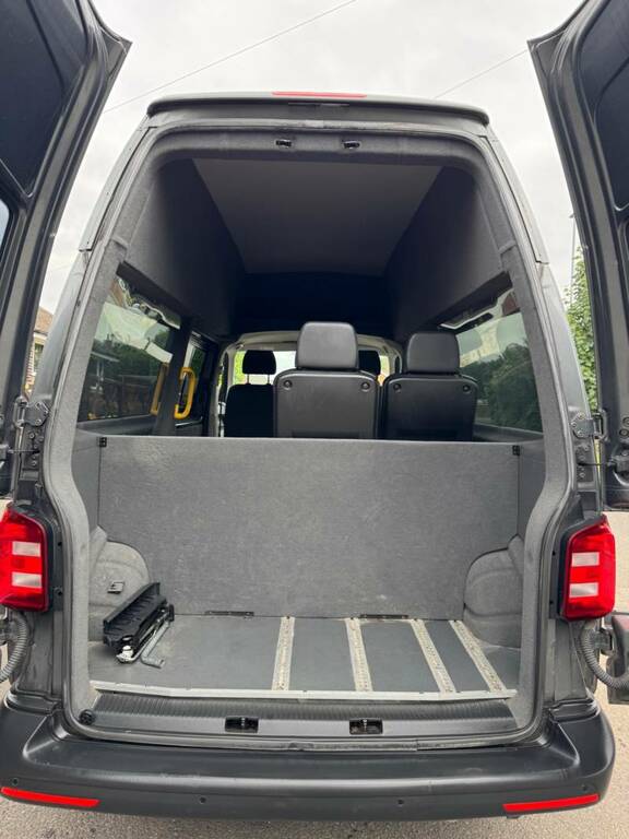 Volkswagen Transporter Panel Van 2.0 Tdi T28 Bluemotion Tech Trendline 2 Red #12