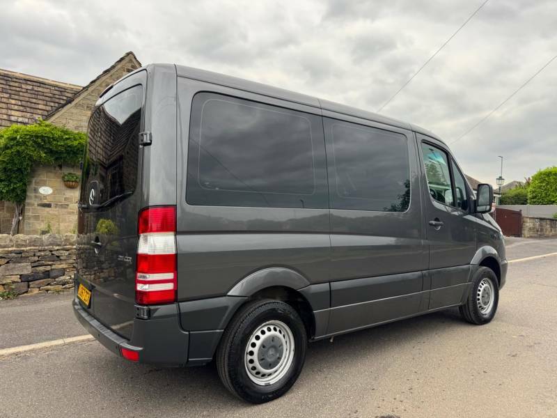 Mercedes-Benz Sprinter 2.1 211 Cdi Blueefficiency Panel Van 7G Grey #4