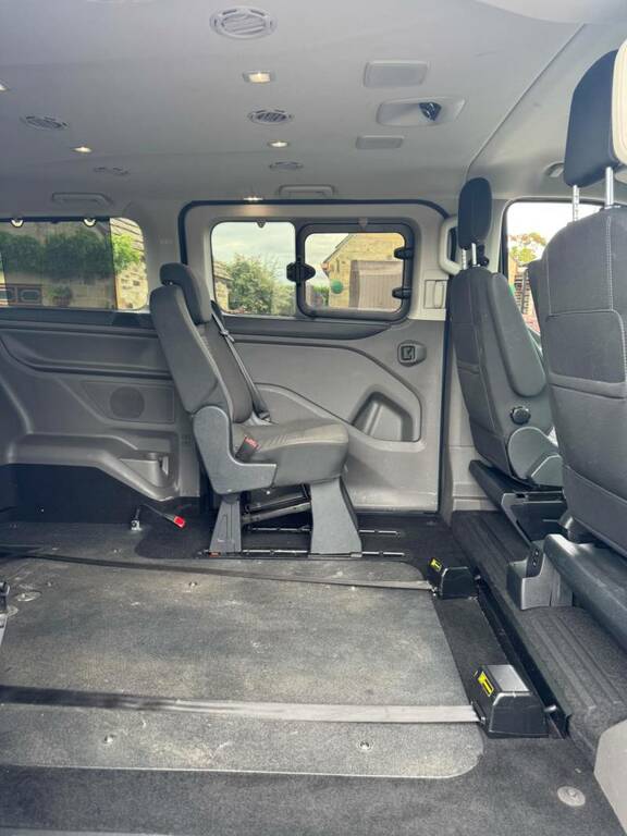 Ford Tourneo Custom 2.0 320 Titanium Ecoblue 129 Bhp.9 Brown #11