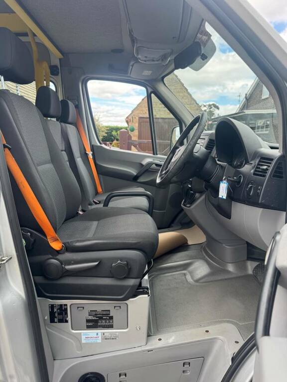 Mercedes-Benz Sprinter 313 Cdi White #12