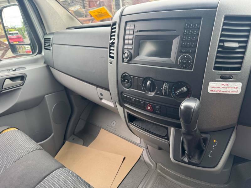 Mercedes-Benz Sprinter 313 Cdi White #9