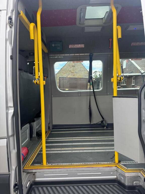 Mercedes-Benz Sprinter 313 Cdi White #15