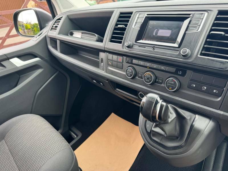Volkswagen Transporter Shuttle 2.0 T32 Tdi Shuttle Se Bmt 201 Bhp.8 Seatslwb Blue #10