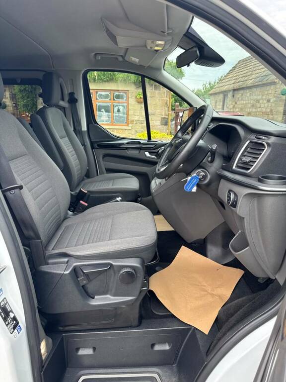 Ford Tourneo Custom 1.0 Zetec 99 Bhp Blue #10