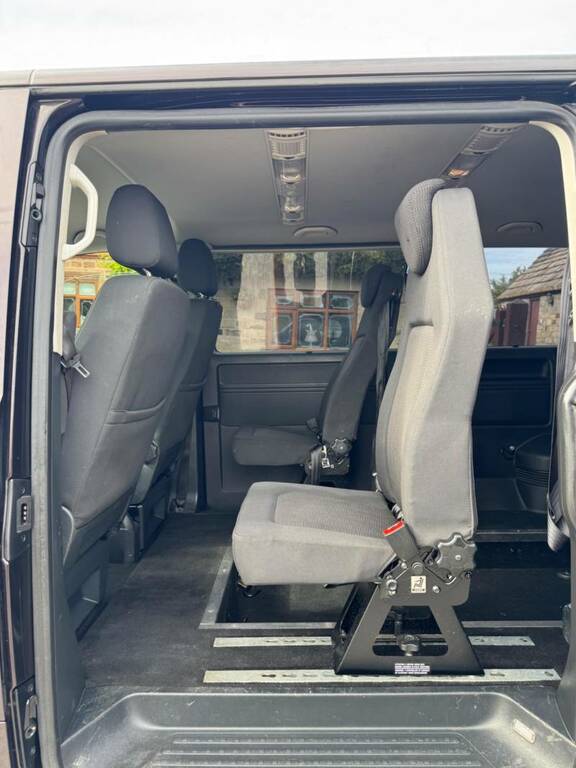 Volkswagen Transporter Shuttle 2.0 Bitdi Bluemotion Tech Beige #15