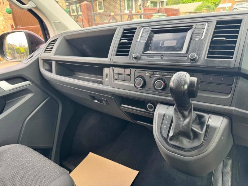 Volkswagen Transporter Shuttle 2.0 Bitdi Bluemotion Tech Beige #12