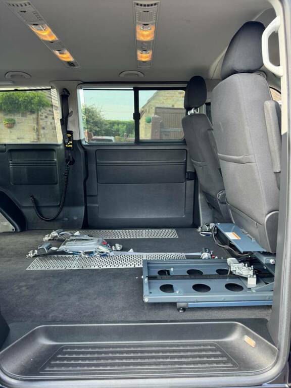 Volkswagen Transporter Shuttle Shuttle Tdi Bluemotion Tech Se U9644 Ulez Blue #13