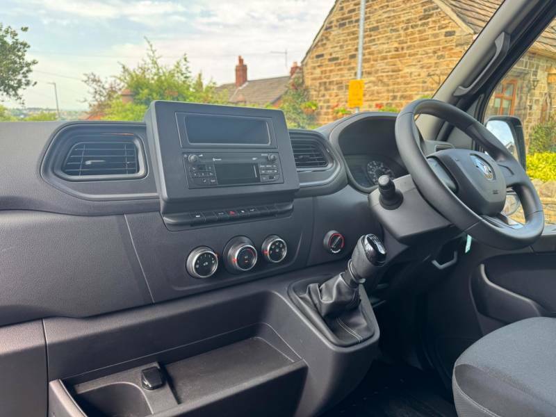 Renault Master 2019 2.3 Mm33 Business Energy Dci 145 Bhp White #14