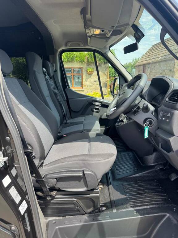 Renault Master 2019 2.3 Mm33 Business Energy Dci 145 Bhp White #11
