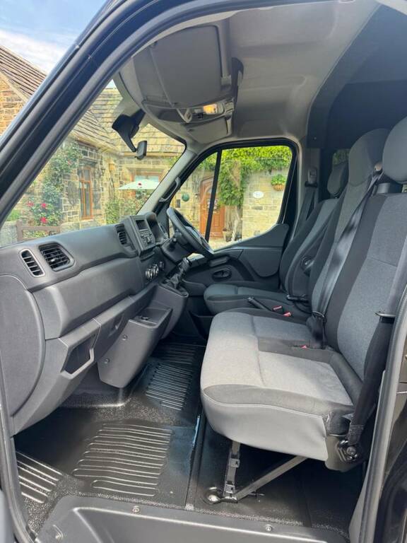 Renault Master 2019 2.3 Mm33 Business Energy Dci 145 Bhp White #10