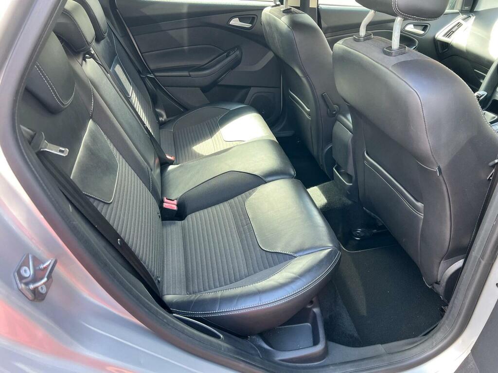 Ford Focus 1.0L Titanium 124 Silver #22