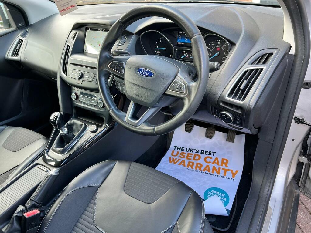 Ford Focus 1.0L Titanium 124 Silver #17