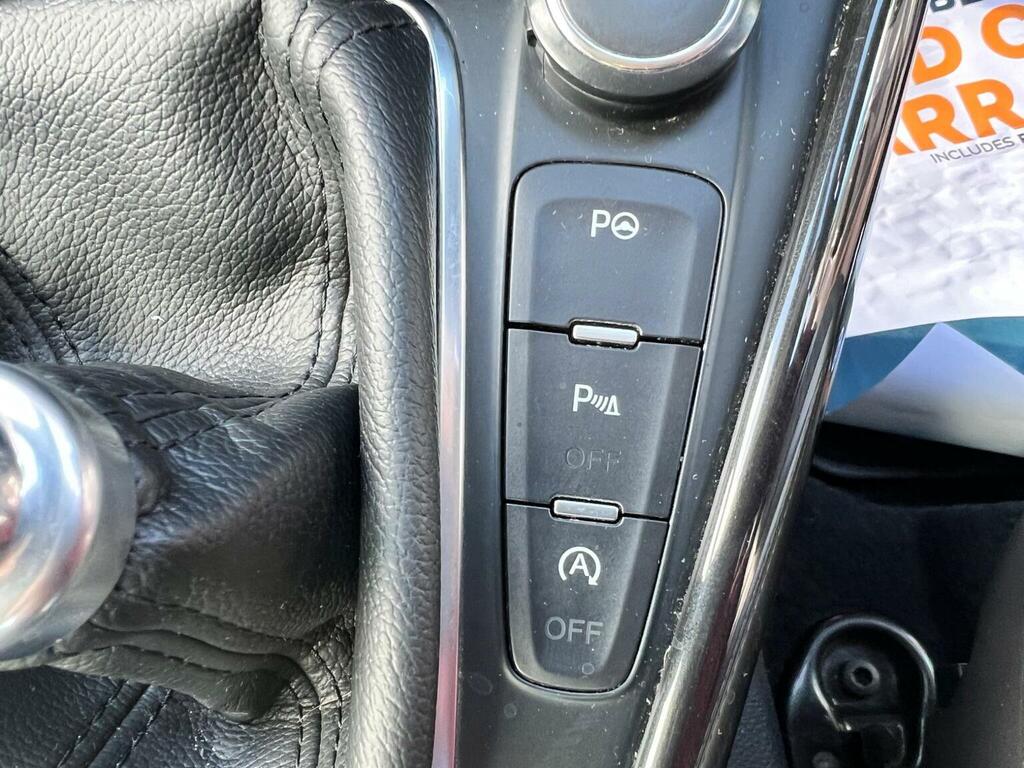 Ford Focus 1.0L Titanium 124 Silver #37