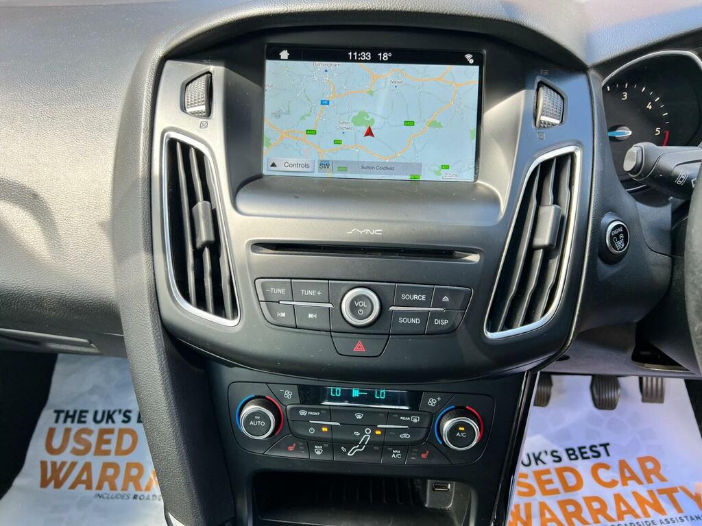 Ford Focus 1.0L Titanium 124 Silver #27