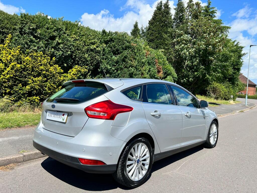 Ford Focus 1.0L Titanium 124 Silver #10