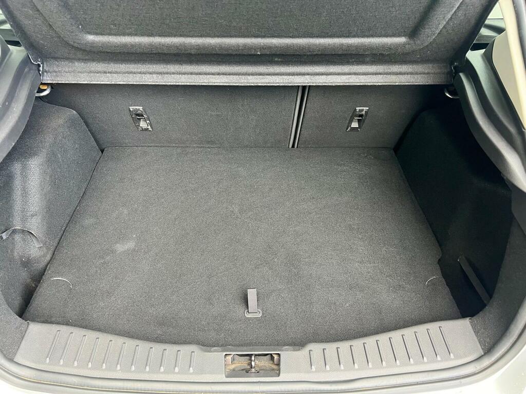 Ford Focus 1.0L Titanium 124 Silver #42