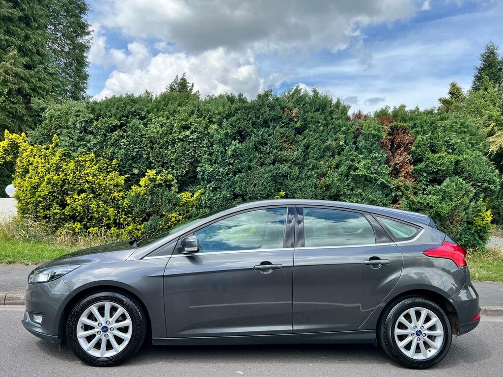 Ford Focus 1.5 Tdci Titanium Euro 6 Ss Grey #3