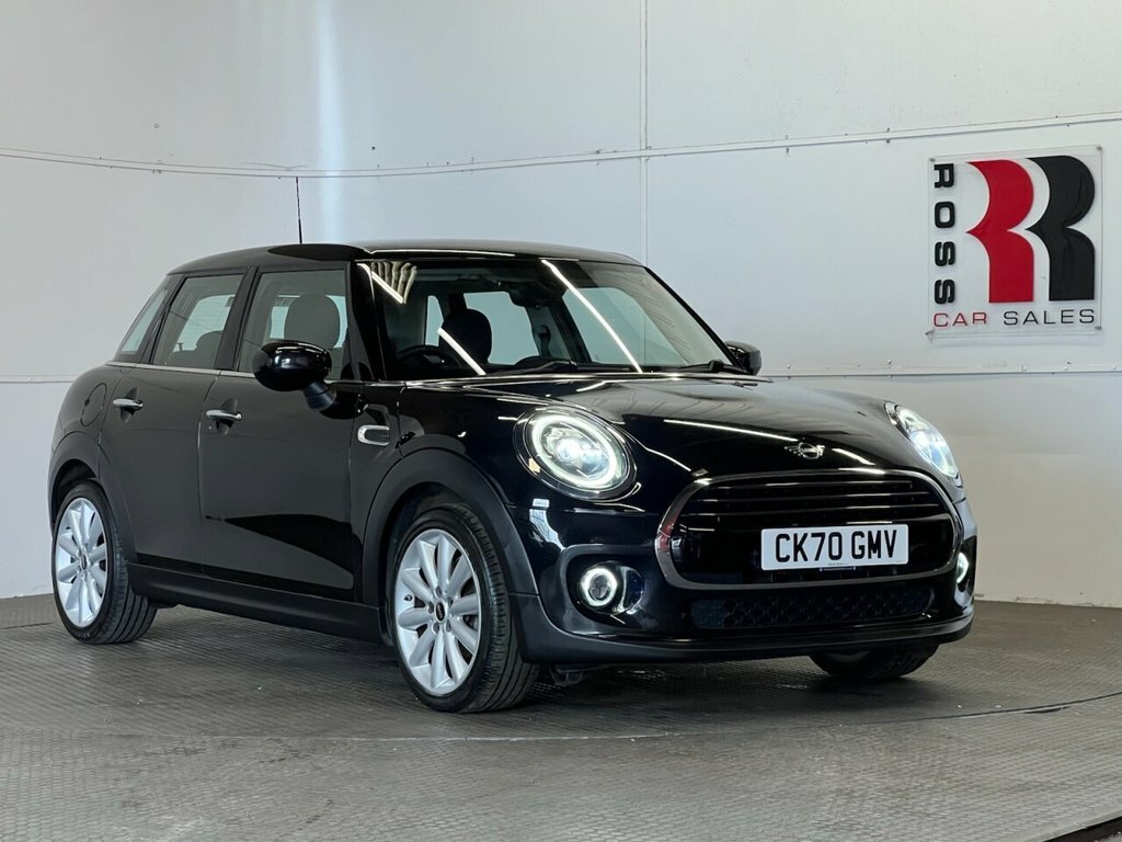 Mini Hatch 1.5L Cooper Classic Black