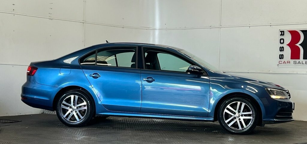 Volkswagen Jetta 1.4L Se Blue #2
