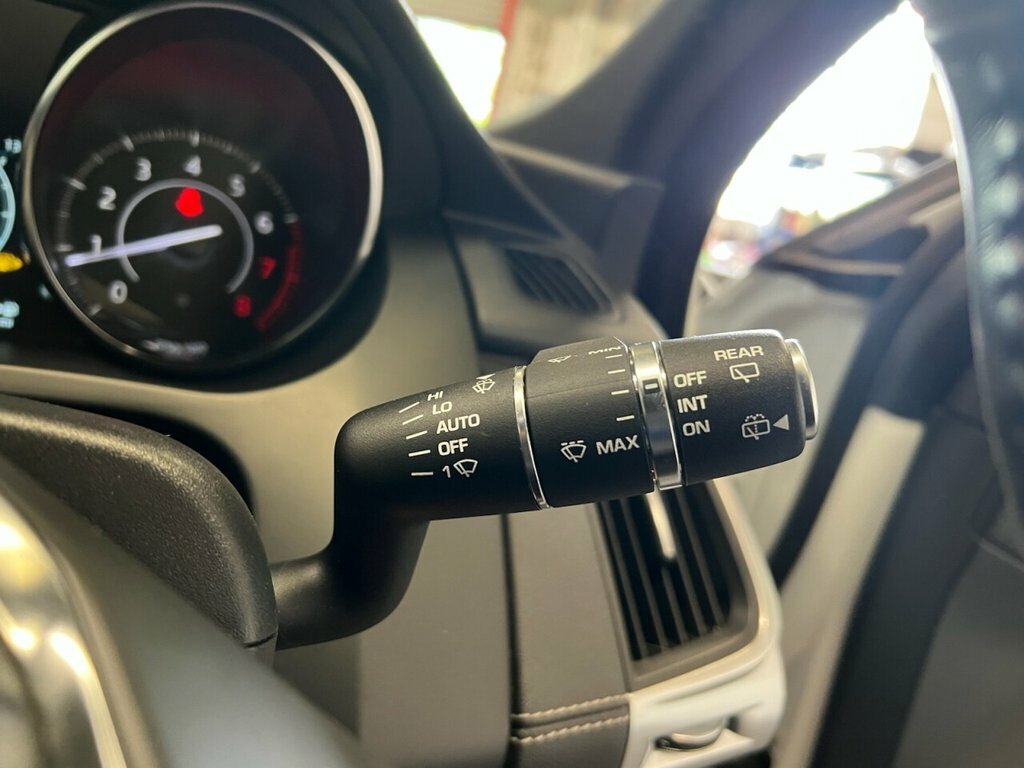 Jaguar E-Pace R-dynamic Se Grey #34