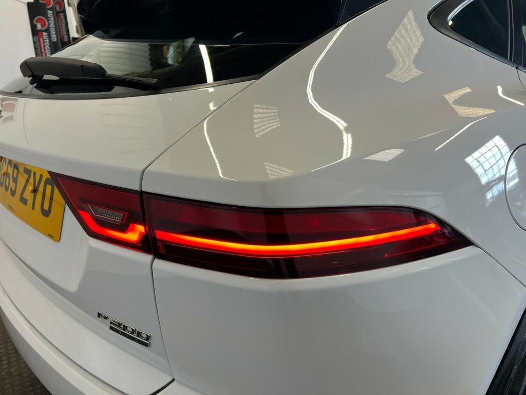Jaguar E-Pace R-dynamic Se Grey #12