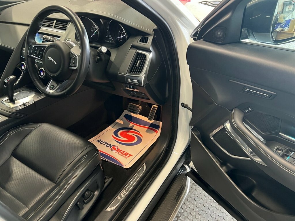 Jaguar E-Pace R-dynamic Se Grey #19