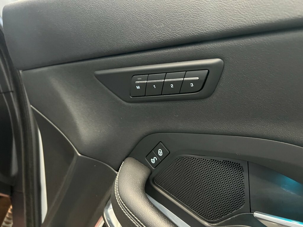 Jaguar E-Pace R-dynamic Se Grey #25