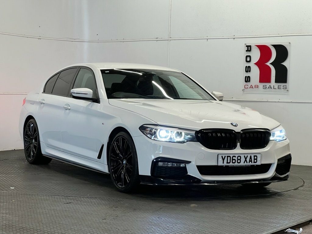 BMW 5 Series 3L M Sport YD68XAB White