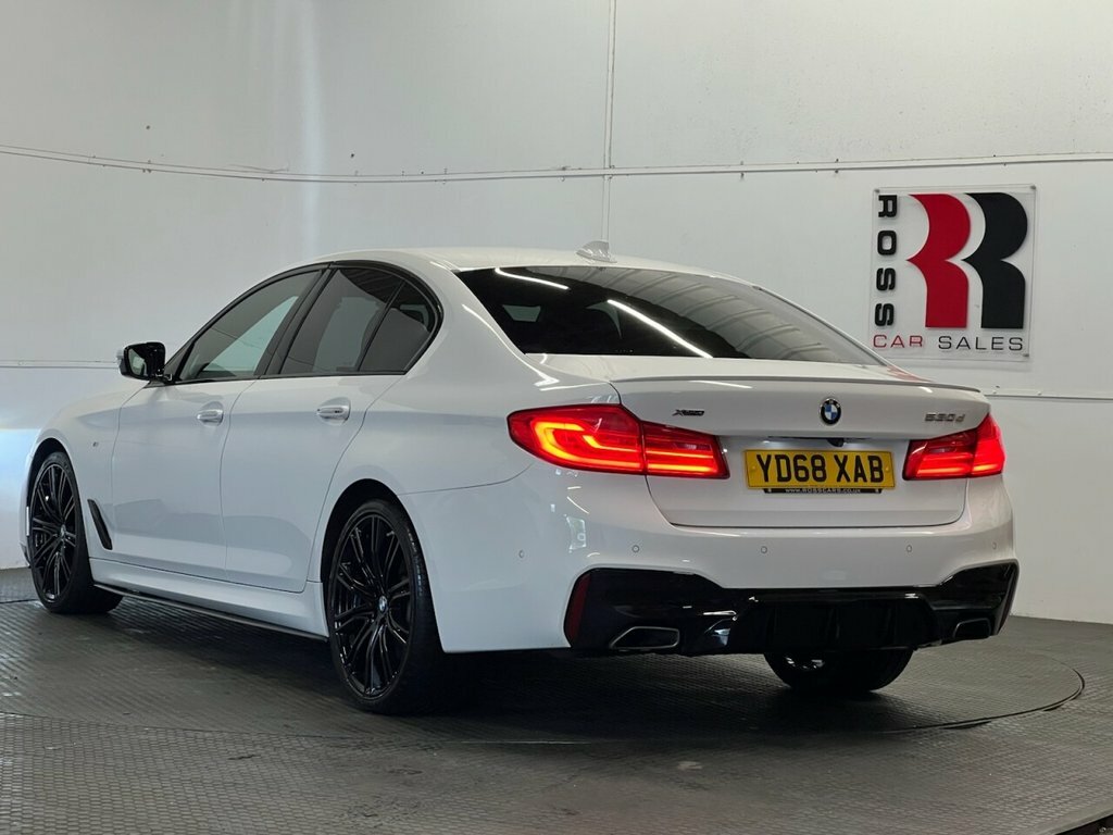 BMW 5 Series 3L M Sport YD68XAB White #5