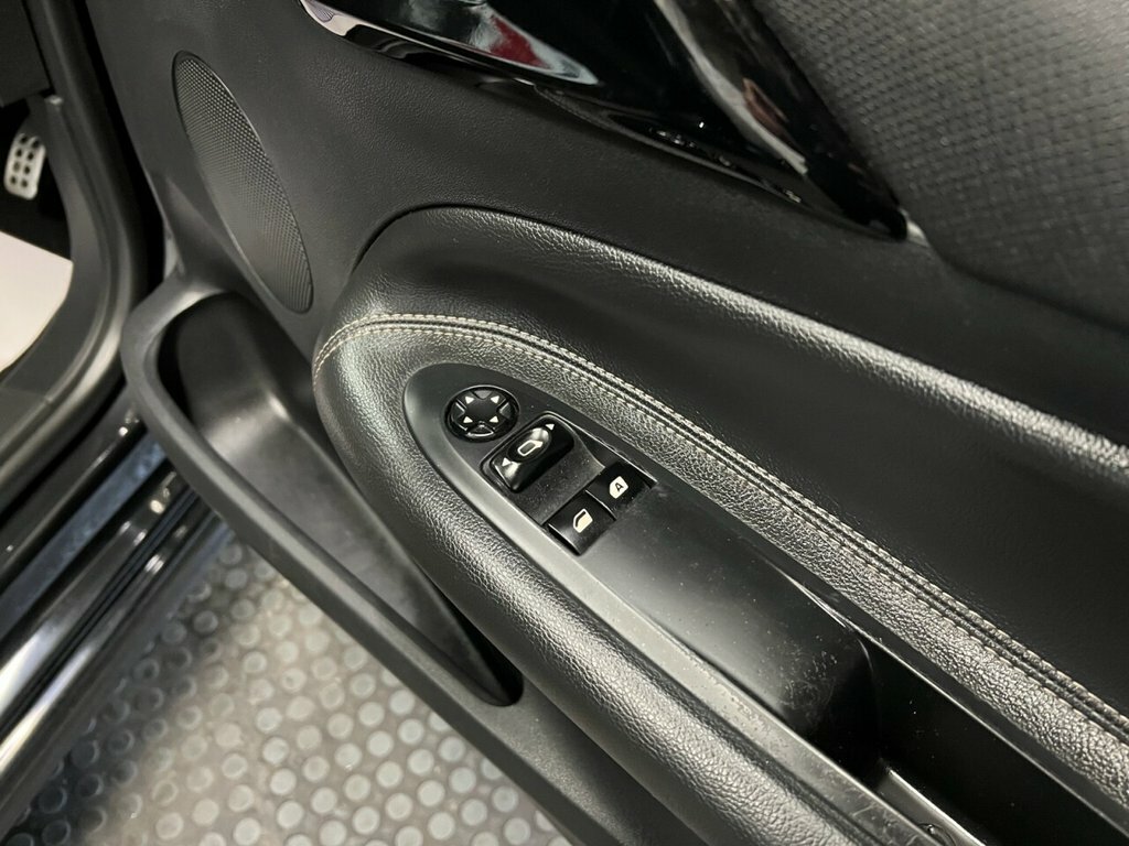 DS DS 4 2016 Ds Ds 1.6 Bluehdi Elegance Black #18