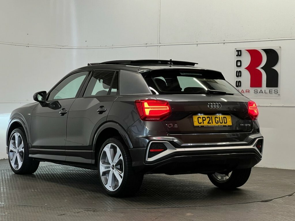Audi Q2 1L S Line CP21GUD Grey #5