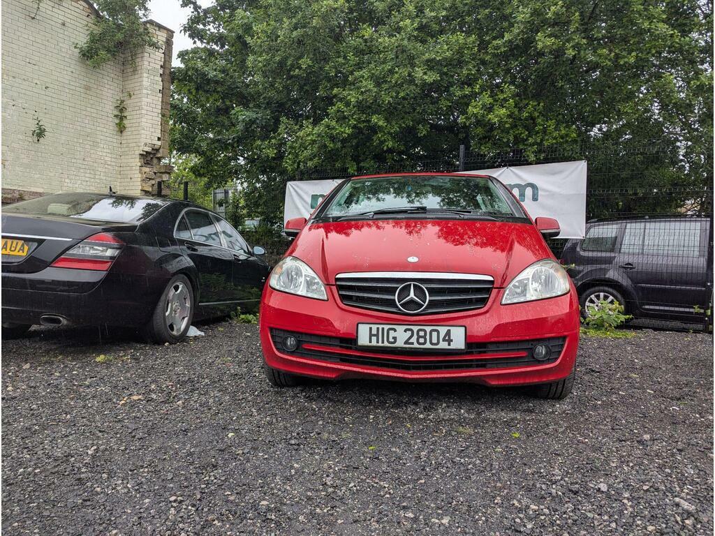 Mercedes-Benz A Class Hatchback Black #1
